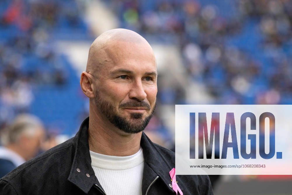 Trainer Christian Ilzer (TSG 1899 Hoffenheim). Deutschland, Sinsheim, 25.10.2025, Fussball, Bundesliga: TSG 1899 Hoffenheim vs 1.FC Heidenheim, Saison 2025 2026, 8. Spieltag, PreZero Arena DFL DFB REGULATIONS PROHIBIT ANY USE OF PHOTOGRAPHS AS IMAGE SEQUENCES AND OR QUASI-VIDEO.