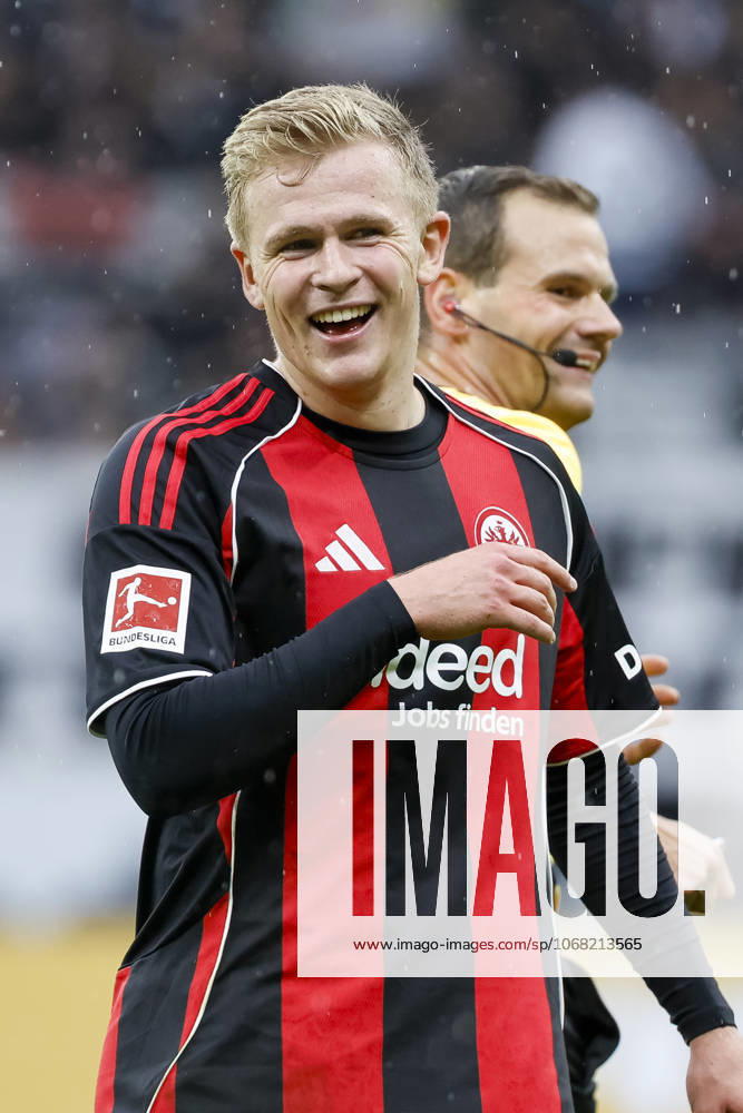 Jonathan Burkardt (Eintracht Frankfurt, 09) , Deutschland, Fussball, 1. Bundesliga, 8.Spieltag, 2025 2026, Eintracht Frankfurt vs. FC St. Pauli, 25.10.2025, Deutsche-Bank-Park, Frankfurt am Main, Deutschland Frankfurt am Main Deutsche-Bank-Park Hessen Deutschland