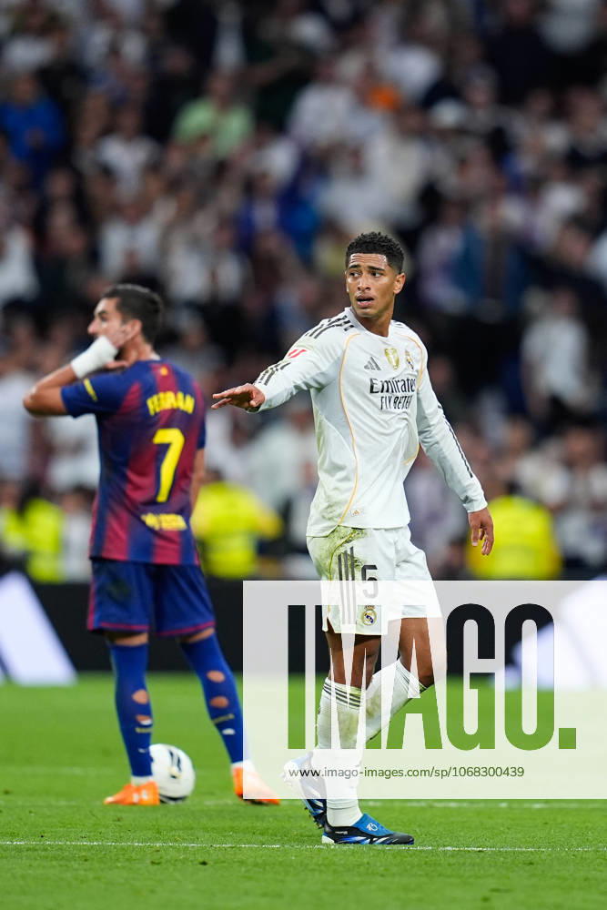 Jude Bellingham of Real Madrid CF celebrates a goal during the Spanish League, LaLiga EA Sports, football match played between Real Madrid C.F. and FC Barcelona, Barca at Santiago Bernabeu stadium on October 26, 2025, in Madrid, Spain. Madrid Spain - ZUMAa181 20251026_zaa_a181_124