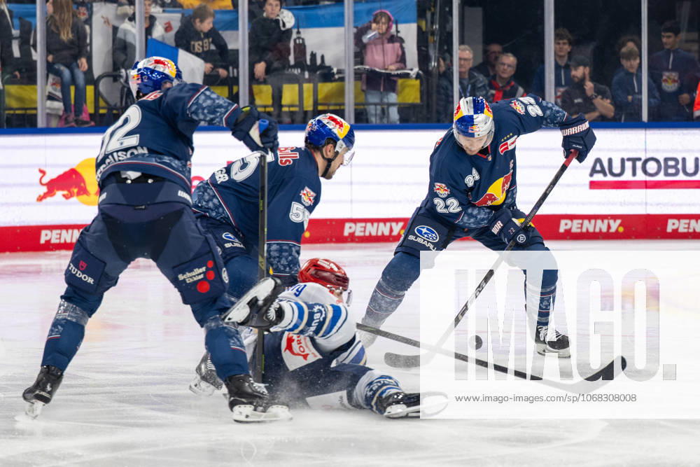 Ville Pokka 22 (EHC Red Bull Muenchen), EHC Red Bull Muenchen vs. Schwenninger Wild Wings, PENNY DEL, Hauptrunde, 14. Spieltag, 26.10.2025 Muenchen Bayern Deutschland