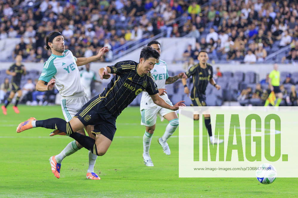 Son Heung-min 7 of the Los Angeles Football Club goes down after being fouled by Ilie Sanchez 6 of the Austin FC during Game1 of the Audi 2025 MLS, Fussball Herren, USA Cup Playoffs on Wednesday October 29, 2025 at the BMO Stadium in Los Angeles, California. LAFC defeats Austin FC, 2-1. JAVIER ROJAS PI Los Angeles USA - ZUMAp124 20251029_zaa_p124_044