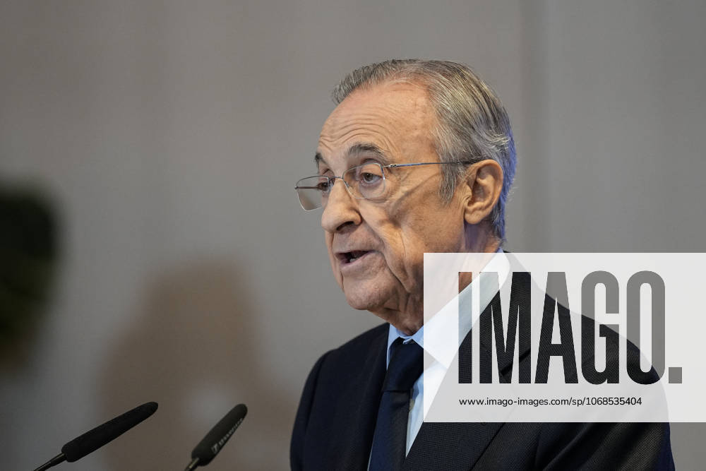 Florentino Perez Real Madrid President attends during the presentation of the 2024â€2025 Golden Boot to Kylian Mbappe in the VIP box at the Santiago Bernabeu Stadium on October 31, 2025 in Madrid, Spain. Madrid Spain - ZUMAa181 20251031_zaa_a181_058