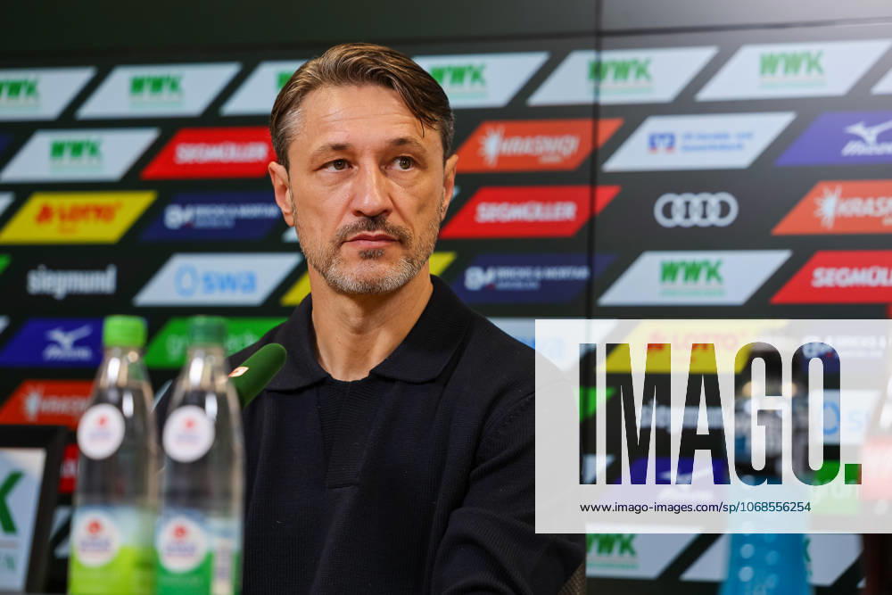 Niko Kovac (Borussia Dortmund, Cheftrainer) bei der Pressekonferenz nach dem Spiel, GER, FC Augsburg vs. Borussia Dortmund, Fussball, Bundesliga, 9. Spieltag, Saison 2025 2026, 31.10.2025, , GER, FC Augsburg vs. Borussia Dortmund, Fussball, Bundesliga, 9. Spieltag, Saison 2025 2026, 31.10.2025 Augsburg