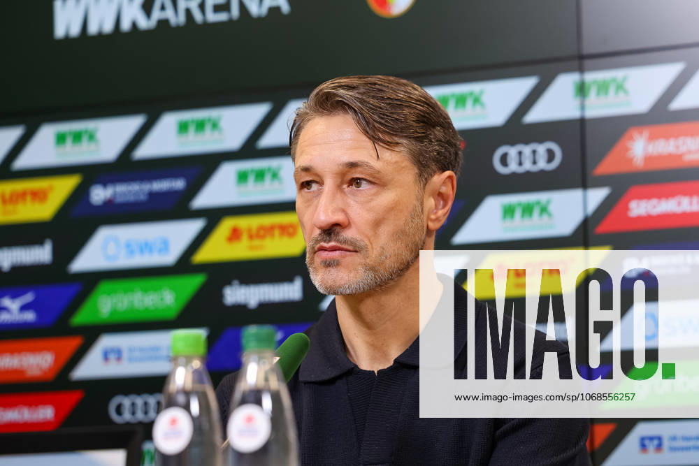 Niko Kovac (Borussia Dortmund, Cheftrainer) bei der Pressekonferenz nach dem Spiel, GER, FC Augsburg vs. Borussia Dortmund, Fussball, Bundesliga, 9. Spieltag, Saison 2025 2026, 31.10.2025, , GER, FC Augsburg vs. Borussia Dortmund, Fussball, Bundesliga, 9. Spieltag, Saison 2025 2026, 31.10.2025 Augsburg