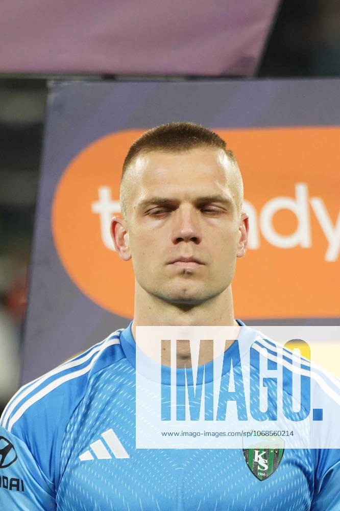 Goalkeeper Aleksander Javanovic of Kocaelispor during the Trendyol Turkish Super League match between Rams Basaksehir FK and Kocaelispor at Basaksehir Fatih Terim Stadyumu on October 31, 2025 in Istanbul, Turkey. ISTANBUL TURKEY