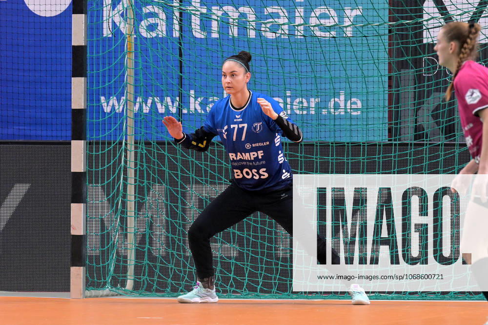 Sara Suba (TusSies Metzingen, 77) im Tor TusSies Metzingen vs. Buxtehuder SV, Handball, Alsco HBF, 7.Ligaspieltag, Saison 2025 2026, 01.11.2025 TusSies Metzingen vs. Buxtehuder SV, Handball, Alsco HBF, 7.Ligaspieltag, Saison 2025 2026, 01.11.2025 Tuebingen
