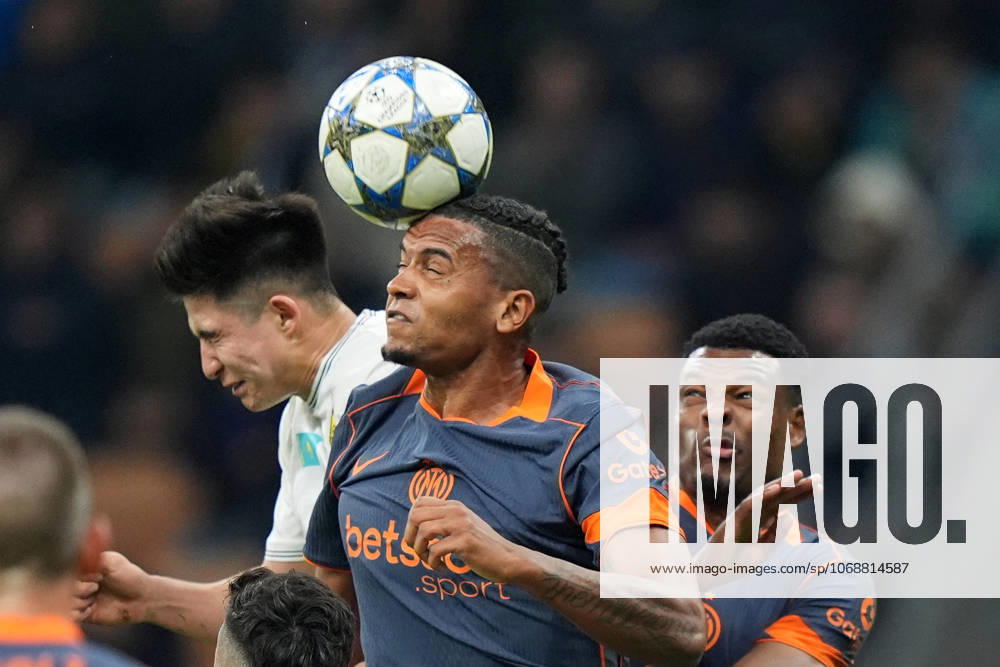 Inter Milan s Manuel Akanji during the Uefa Champions League soccer match between Inter and Kairat at the San Siro Stadium in Milan , north Italy - Wednesday , November 5 , 2025. - Soccer .