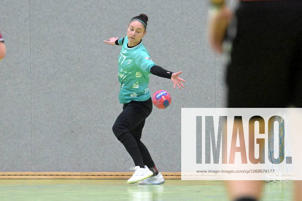 Sara Suba (TusSies Metzingen, 77) im Tor TusSies Metzingen vs. Brasilien, Handball, Testspiel, Saison 2025 2026, 25.11.2025 TusSies Metzingen vs. Brasilien, Handball, Testspiel, Saison 2025 2026, 25.11.2025 Holzgerlingen