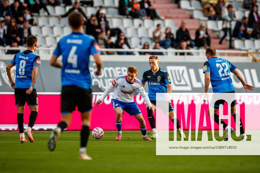 SuperSport HNL, round 15: HNK Hajduk Split v NK Varazdin Adrion Pajaziti of HNK Hajduk Split and Matej Vuk of NK Varazdin during the SuperSport HNL 2025. 2026. round 15 match between HNK Hajduk Split and NK Varazdin at Poljud Stadium in Split, Croatia on November 29, 2025. ZvonimirxBarisin PIXSELL