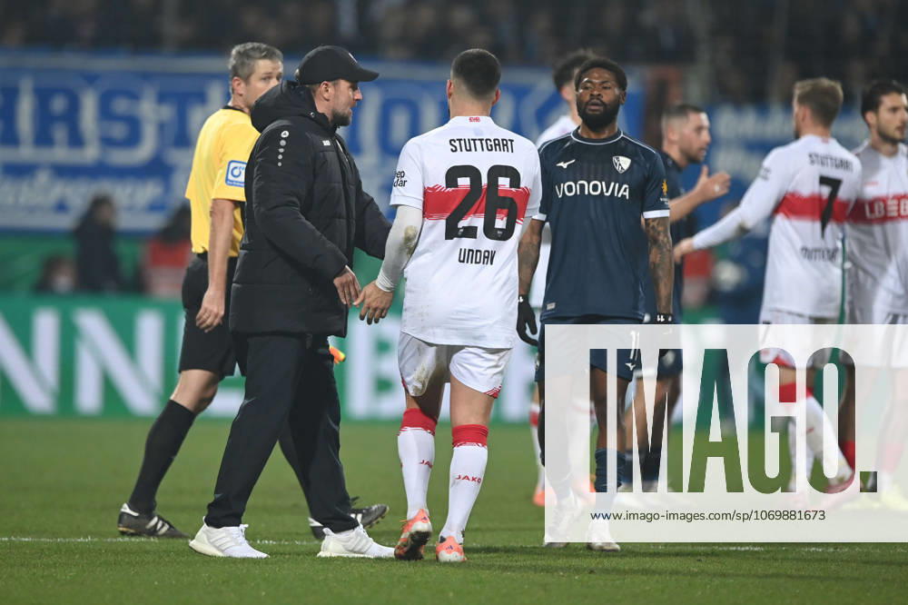 Schlussjubel, Jubel, jubeln, Freude, cheers, Trainer Sebastian HOENESS, Hoeneß (S) und Deniz UNDAV (S) Fussball, DFB Pokal, Achtelfinale, Round of 16, VfL Bochum (BO) - VfB Stuttgart (S) 0-2 am 03.12.2025, Vonovia Ruhrstadion Bochum Deutschland. DFL regulations prohibit any use of photographs as image sequences and or quasi-video Â