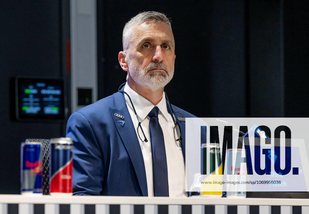 Mark French (Chef-Trainer, ERC Ingolstadt) bei der Pressekonferenz nach dem Spiel GER, EHC Red Bull Muenchen vs. ERC Ingolstadt, Eishockey, DEL, 25. Spieltag, Saison 2025 2026, 05.12.2025. GER, EHC Red Bull Muenchen vs. ERC Ingolstadt, Eishockey, DEL, 25. Spieltag, Saison 2025 2026, 05.12.2025. Muenchen