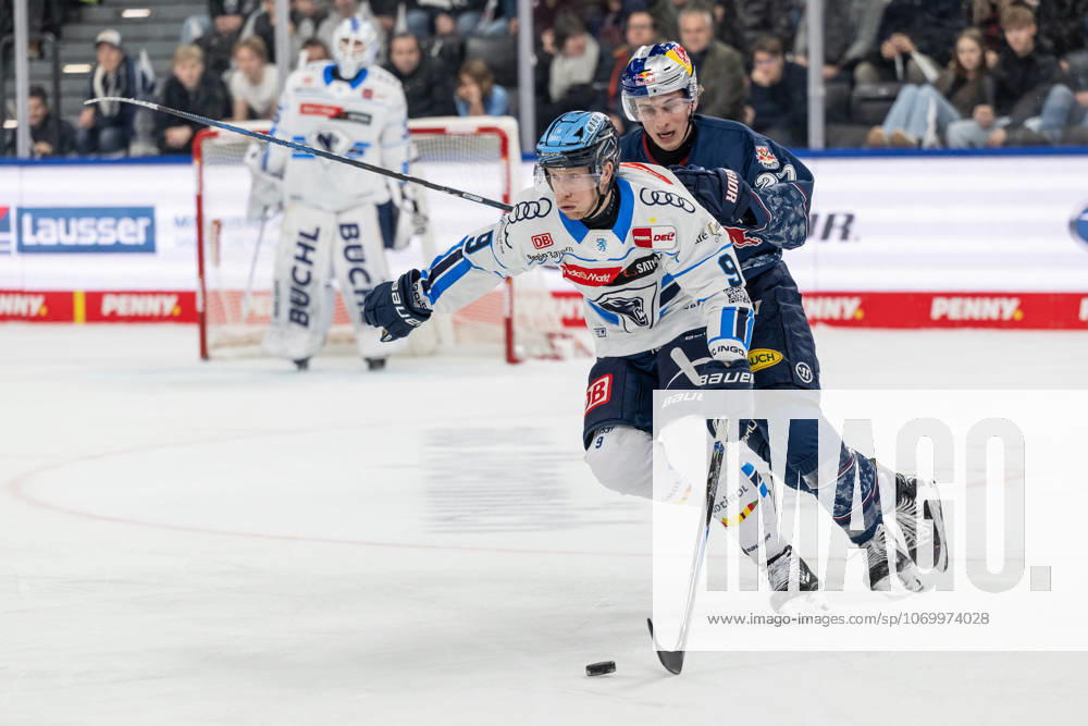 Kampf um den Puck Zweikampf zwischen Myles Powell (ERC Ingolstadt, 9) und Veit Oswald (EHC Red Bull Muenchen, 27) GER, EHC Red Bull Muenchen vs. ERC Ingolstadt, Eishockey, DEL, 25. Spieltag, Saison 2025 2026, 05.12.2025. GER, EHC Red Bull Muenchen vs. ERC Ingolstadt, Eishockey, DEL, 25. Spieltag, Saison 2025 2026, 05.12.2025. Muenchen