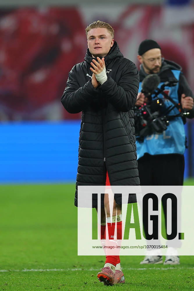 RB Leipzig - Frankfurt Bundesliga Leipzig, 06.12.2025, Red Bull Arena, Fußball, Männer, Saison 2025 2026, 1. Bundesliga, 13. Spieltag, RB Leipzig - Eintracht Frankfurt 6:0 (2:0) , Im Bild: Conrad Harder (11, RB Leipzig) ,