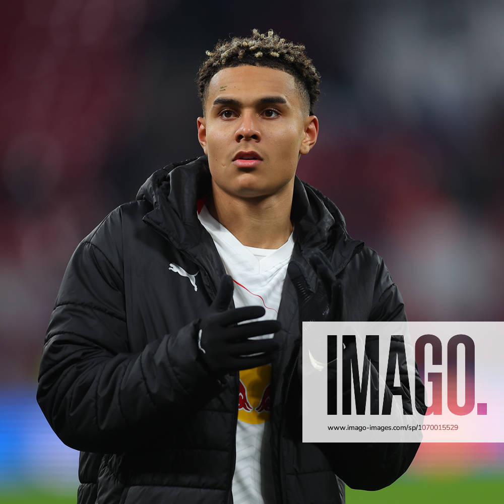 RB Leipzig - Frankfurt Bundesliga Leipzig, 06.12.2025, Red Bull Arena, Fußball, Männer, Saison 2025 2026, 1. Bundesliga, 13. Spieltag, RB Leipzig - Eintracht Frankfurt 6:0 (2:0) , Im Bild: Antonio Nusa (7, RB Leipzig) ,