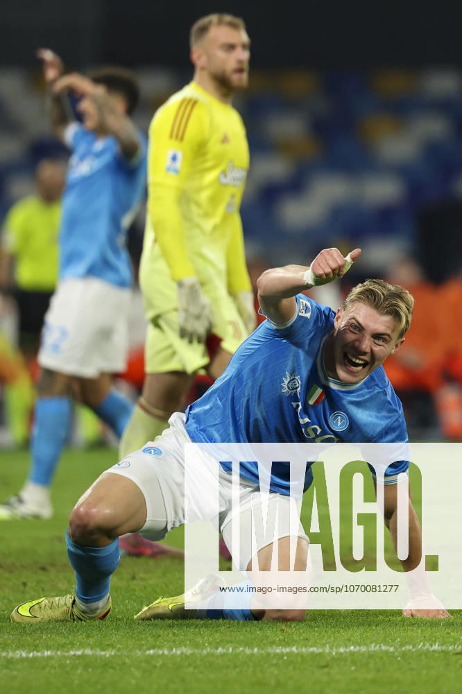 Napolis Rasmus Hojlund during the Serie A soccer match between Napoli and Juventus at the Diego Armando Maradona Stadium in Naples, southern italy - Saturday , December 07 , 2025. - Soccer .
