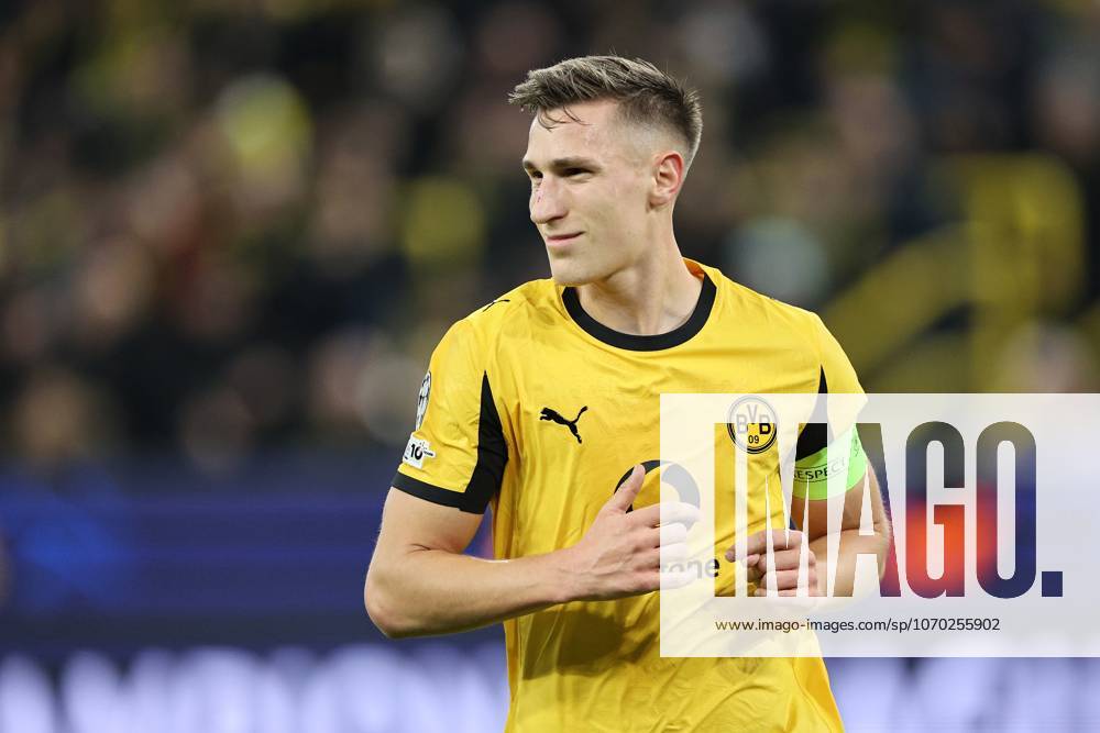 DORTMUND - Nico Schlotterbeck of Borussia Dortmund during the Champions League match between Borussia Dortmund and FK Bodo Glimt at Signal Iduna Park on December 10, 2025, in Dortmund, Germany. ANP Hollandse Hoogte Bart Stoutjesdijk UEFA Champions League 2025 26 ANPxSportx StoutjesdijkxIVx 544724420 originalFilename: 544724420