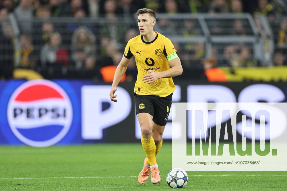 DORTMUND - Nico Schlotterbeck of Borussia Dortmund during the Champions League match between Borussia Dortmund and FK Bodo Glimt at Signal Iduna Park on December 10, 2025, in Dortmund, Germany. ANP Hollandse Hoogte Bart Stoutjesdijk UEFA Champions League 2025 26 ANPxSportx StoutjesdijkxIVx 544948737 originalFilename: 544948737