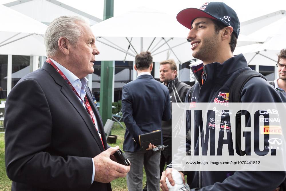 Australian Formula 1 Grand Prix - Sunday Pre Race MELBOURNE , AUSTRALIA - MARCH 15 : Former Australian f1 world champion Alan Jones (L) speaks to Daniel Ricciardo (AUS) 3 from the Infiniti Red Bull Racing team (R) prior to the start of the Rolex Australian Formula 1 Grand Prix, Albert Park, Melbourne, Victoria Australia on March 15, 2015. Asanka Brendon Ratnayake Anadolu Agency Melbourne Florida. Editorial use only. Please get in touch for any other usage.
