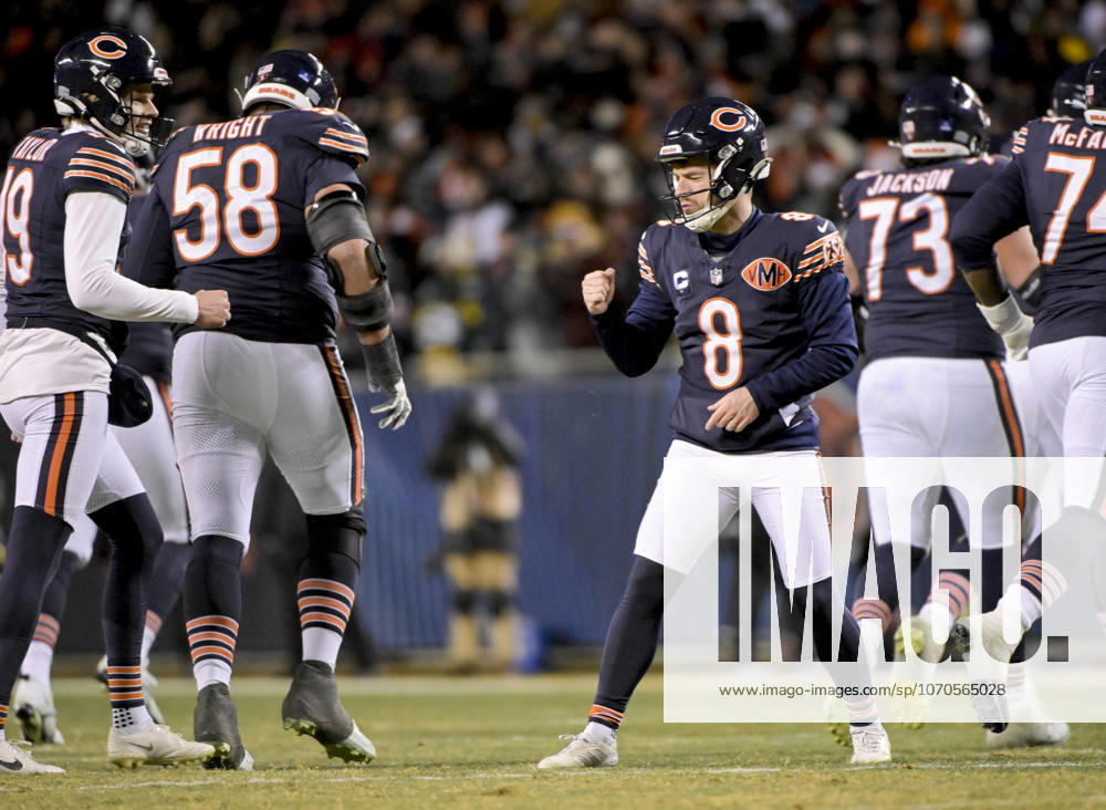 Chicago Bears place kicker Cairo Santos (8) celebrates the game tying extra point with 24 seconds left in the fourth quarter against the Green Bay Packers at Soldier Field in Chicago on Saturday, December 20, 2025. Bears defeated the Packers 22-16. CHI20251220136 MARKxBLACK