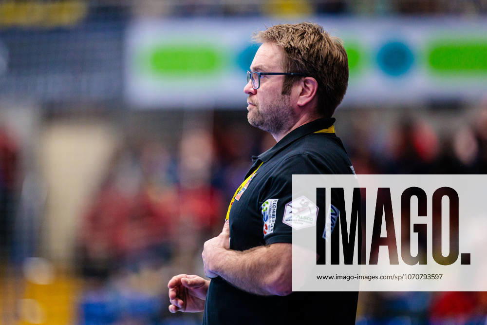Steffen Birkner (HSG Blomberg-Lippe, Trainer) GER, HSG Blomberg-Lippe vs. SV Union Halle-Neustadt, Handball, 1. Bundesliga Frauen, 10. Spieltag, Spielzeit 2025 2026, 30.12.2025 GER, HSG Blomberg-Lippe vs. SV Union Halle-Neustadt, Handball, 1. Bundesliga Frauen, 10. Spieltag, Spielzeit 2025 2026, 30.12.2025 Lemgo