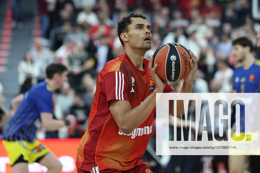Oscar da Silva (FC Bayern Basketball, 01) beim Aufwaermen in der Halbzeit, GER, FC Bayern Basketball vs. Maccabi Rapyd Tel Aviv, Basketball, Euroleague, 19. Spieltag, Saison 2025 2026, 02.01.2026, GER, FC Bayern Basketball vs. Maccabi Rapyd Tel Aviv, Basketball, Euroleague, 19. Spieltag, Saison 2025 2026, 02.01.2026 Muenchen