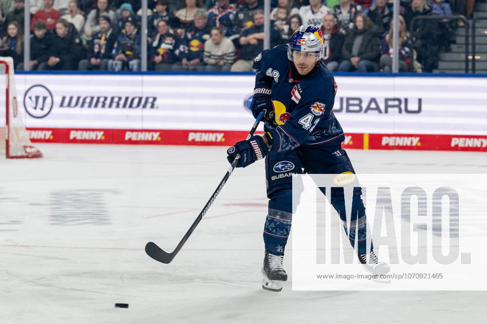 Yasin Ehliz (EHC Red Bull Muenchen, 42) GER, EHC Red Bull Muenchen vs. Adler Mannheim, Eishockey, DEL, 36. Spieltag, Saison 2025 2026, 04.01.2026. GER, EHC Red Bull Muenchen vs. Adler Mannheim, Eishockey, DEL, 36. Spieltag, Saison 2025 2026, 04.01.2026. Muenchen