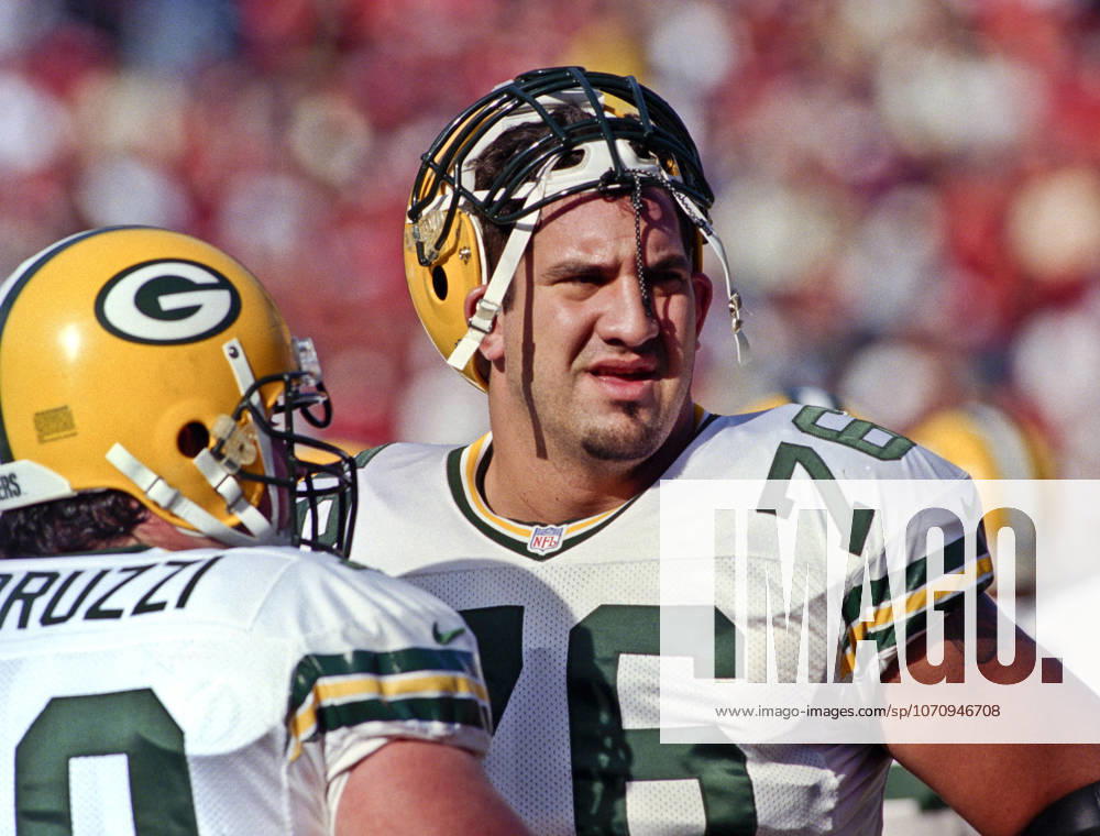 San Francisco, California, U.S - San Francisco 49ers vs. Green Bay Packers Candlestick Park Sunday, January 3, 1999. 49ers beat Packers 30-27. Green Bay Packers tackle Matt Willig