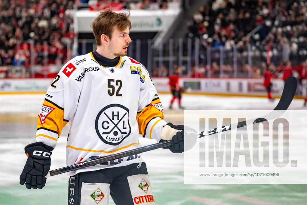 NL : Lausanne HC - HC Lugano 07.01.2026, Lausanne, Vaudoise Arena, NL: Lausanne HC - HC Lugano. Jesper Peltonen (52, HC Lugano) during the Swiss National League Ice hockey, Eishockey championship 2025-2026 match between Lausanne HC and HC Lugano the Wednesday 07.01.2026 at the Vaudoise Arena in Lausanne, Switzerland. Lausanne Vaudoise Arena Vaud Switzerland