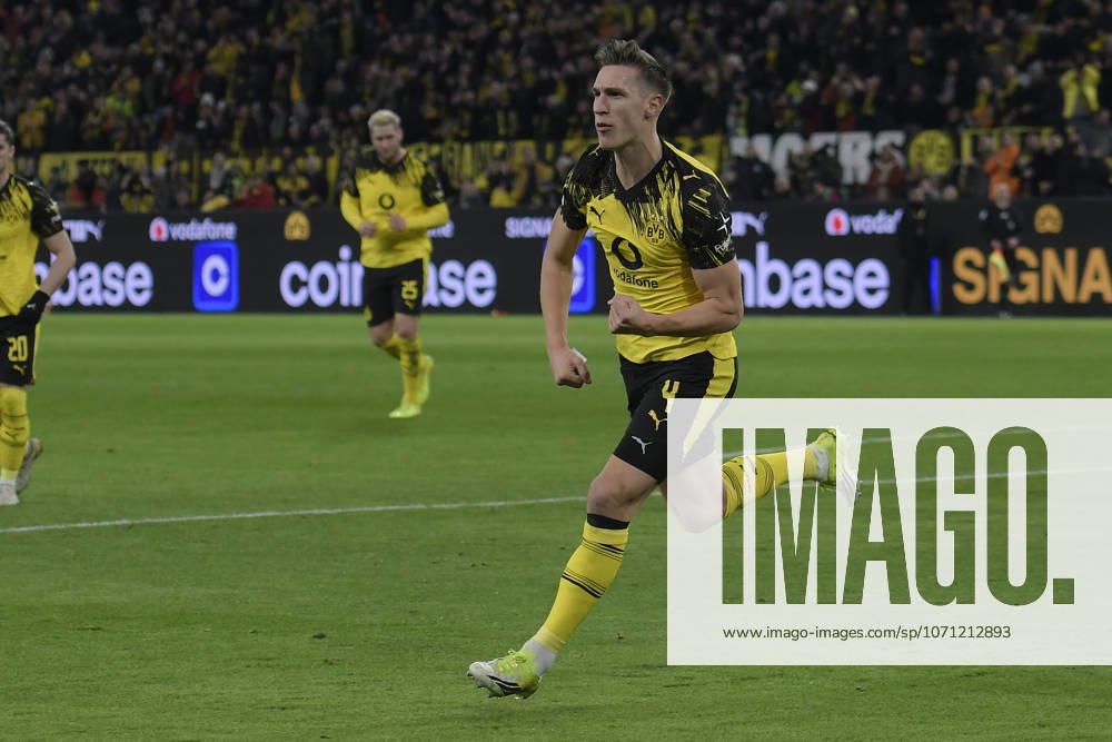 Nico Schlotterbeck (Dortmund 4) jubelt nach dem Tor zum 1:0 13.01.2026 Fussball Borussia Dortmund vs SV Werder Bremen , Signal Iduna Park, Dortmund, DFB DFL REGULATIONS PROHIBIT ANY USE OF PHOTOGRAPHS AS IMAGE SEQUENCES AND OR QUASI-VIDEO