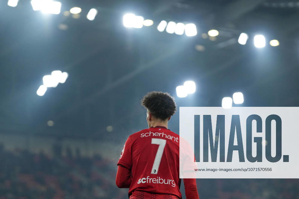 Derry Scherhant (SC Freiburg, 07) , Deutschland, Fussball, UEFA Europa League, 7.Spieltag, Ligaphase, 2025 2026, SC Freiburg vs. Maccabi Tel Aviv, 22.01.2026, Europa-Park Stadion, Freiburg, Deutschland Freiburg Europa-Park Stadion Baden-Württemberg Deutschland