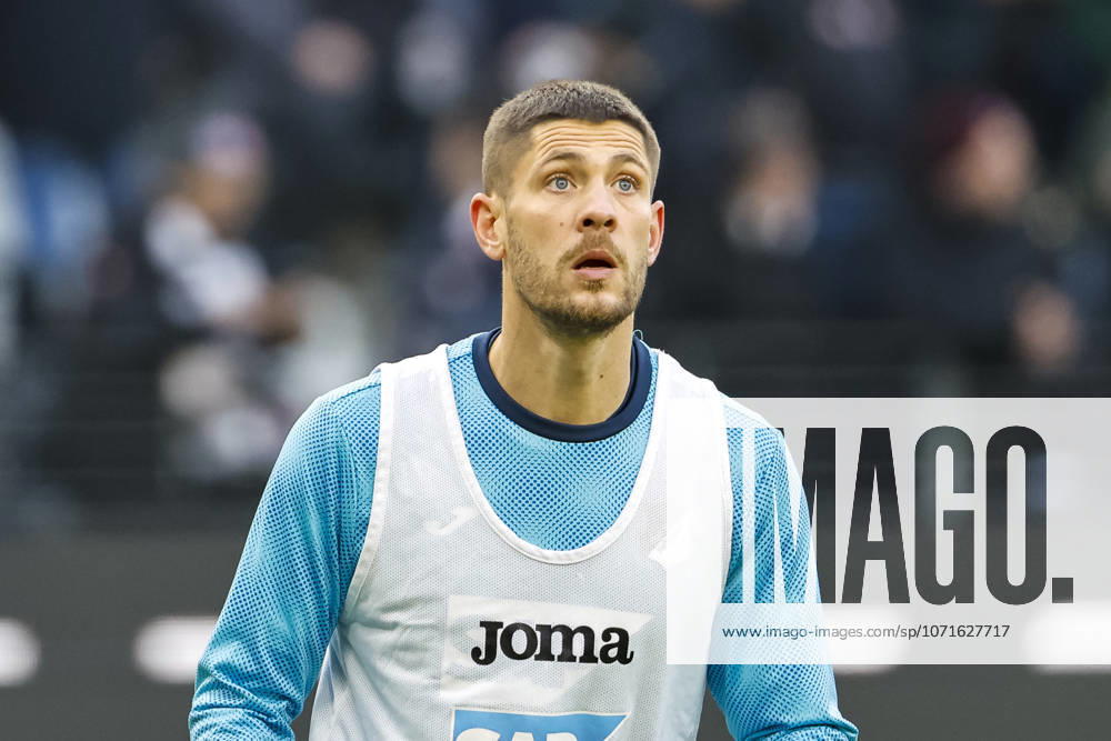 Andrej Kramaric (TSG Hoffenheim, 27) beim Aufwärmen vor Spielbeginn , Deutschland, Fussball, 1. Bundesliga, 19.Spieltag, 2025 2026, Eintracht Frankfurt vs. TSG 1899 Hoffenheim, 24.01.2026, Frankfurt am Main Deutsche-Bank-Park Deutschland