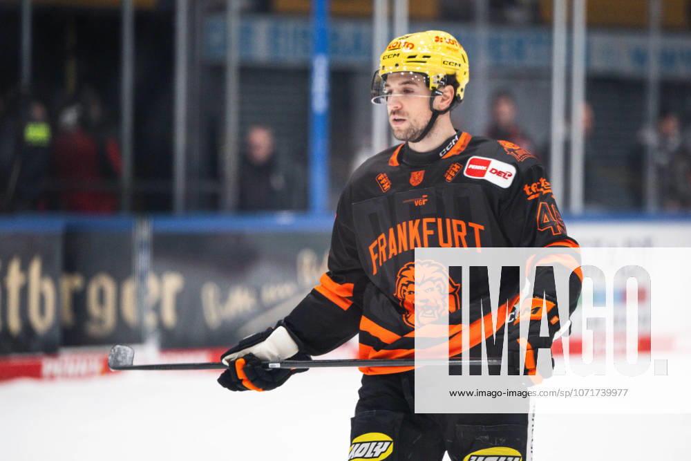 Michael Joyaux (Loewen Frankfurt, 49) GER, Loewen Frankfurt vs. Eisbaeren Berlin, Eishockey, Penny DEL, 43. Spieltag, Saison 2025 2026, 25.01.2026 Eibner-Pressefoto Attila Ziga GER, Loewen Frankfurt vs. Eisbaeren Berlin, Eishockey, Penny DEL, 43. Spieltag, Saison 2025 2026, 25.01.2026 Frankfurt