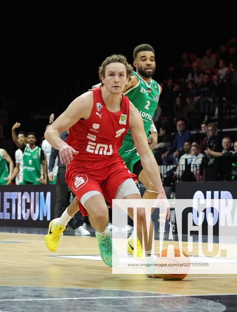 Basketball - Saison 2025 2026 - 2. Bundesliga Pro-A - 20. Spieltag: Nürnberg Falcons Basketball Club NBC - EPG Baskets Koblenz - Sportfoto Zink DaMa - - Cartee Dean Whitt (2, Nürnberg Falcons BC NBC ) Badu Buck (2, EPG Guardians Koblenz )