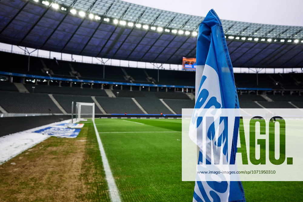 Stimmungsbild Olympiastadion Berlin, Hertha BSC Berlin, winterlich, GER, Hertha BSC vs. ,SV Darmstadt 98, 2. Bundesliga, Saison 2025 2026, 20. Spieltag, 01.02.2026 (DFL REGULATIONS PROHIBIT ANY USE OF PHOTOGRAPHS AS IMAGE SEQUENCES AND OR QUASI - VIDEO). GER, Hertha BSC vs. ,SV Darmstadt 98, 2. Bundesliga, Saison 2025 2026, 20. Spieltag, 01.02.2026 Berlin