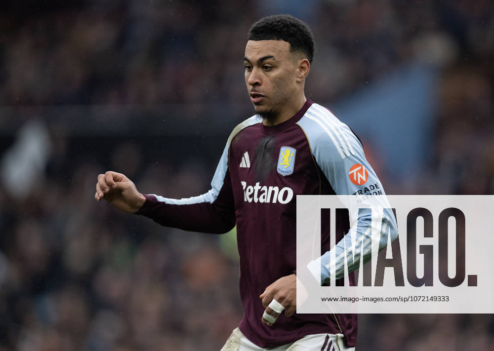 Aston Villa v Brentford - Premier League BIRMINGHAM, ENGLAND - FEBRUARY 1: Morgan Rogers of Aston Villa during the Premier League match between Aston Villa and Brentford at Villa Park on February 1, 2026 in Birmingham, United Kingdom. Birmingham Villa Park England United Kingdom