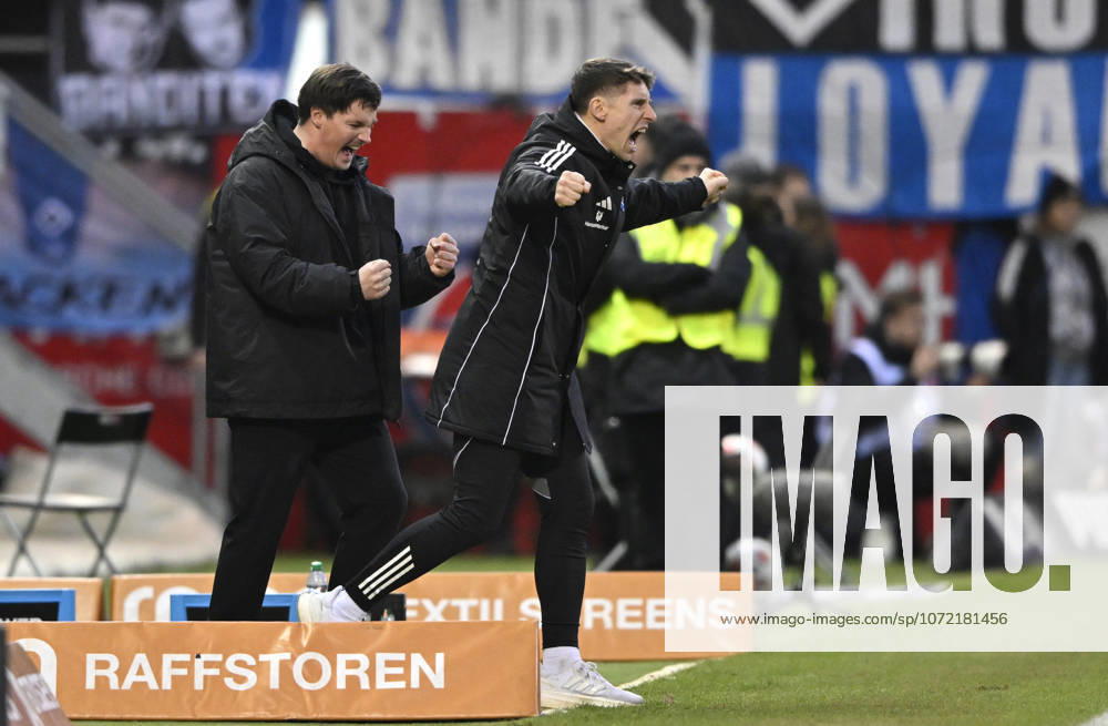 Trainer Coach Merlin Polzin Hamburger SV HSV am Spielfeldrand Gestik Geste Schlussjubel, Freude, Glueck, Jubel mit Co-Trainer Coach Loic Fave Hamburger SV HSV 1. FC Heidenheim 1846 FCH vs Hamburger SV HSV 07.02.2026 DFL REGULATIONS PROHIBIT ANY USE OF PHOTOGRAPHS AS IMAGE SEQUENCES AND OR QUASI-VIDEO 1. FC Heidenheim 1846 FCH vs Hamburger SV HSV