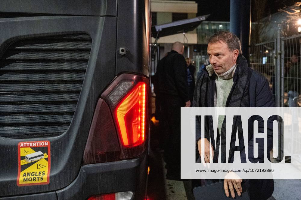 , Fortuna Sittard Stadium , season 2025 2026 , Dutch Eredivisie football , match between Fortuna Sittard and Sparta , picture shows Sparta coach Maurice Steijn arrives at the stadium Fortuna Sittard - Sparta x201373723x