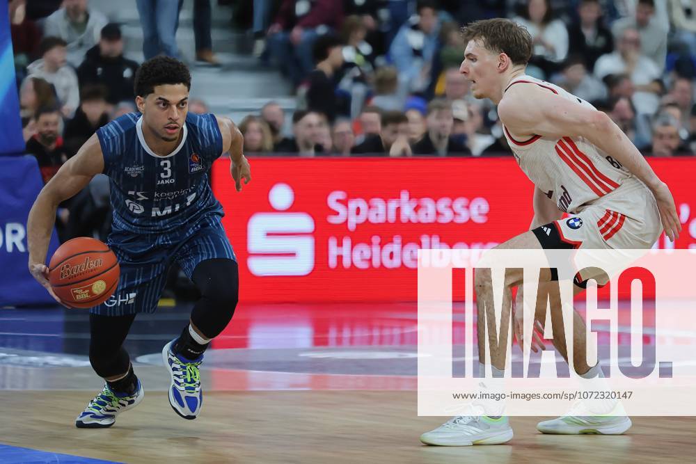 V.li. Kevin McClain (MLP Academics Heidelberg, 03), Justus Hollatz (FC Bayern Muenchen, 21) GER, BBL, MLP Academics Heidelberg vs. FC Bayern Muenchen, easycredit Basketball Bundesliga, 19.Spieltag, Saison, 2025 2026, 08.02.2026 GER, MLP Academics Heidelberg vs. FC Bayern Muenchen, Basketball, easycredit Basketball Bundesliga, 19.Spieltag, Saison, 2025 2026, 08.02.2026 Heidelberg