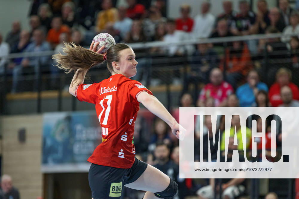 Emma Hertha (Halle, 17), SV Union Halle-Neustadt vs. BSV Sachsen Zwickau, Alsco Handball Bundesliga Frauen, Saison 2025 26, 18. Spieltag, 25.02.2026 Halle SWH Arena Sachsen-Anhalt Deutschland