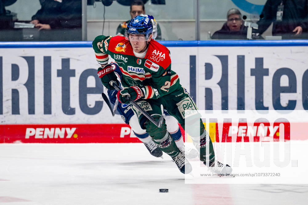 Alexander Blank (Augsburger Panther, 26) GER, Augsburger Panther vs. EHC Red Bull Muenchen, Eishockey, DEL, 46. Spieltag, Saison 2025 2026, 27.02.2026. GER, Augsburger Panther vs. EHC Red Bull Muenchen, Eishockey, DEL, 46. Spieltag, Saison 2025 2026, 27.02.2026. Augsburg