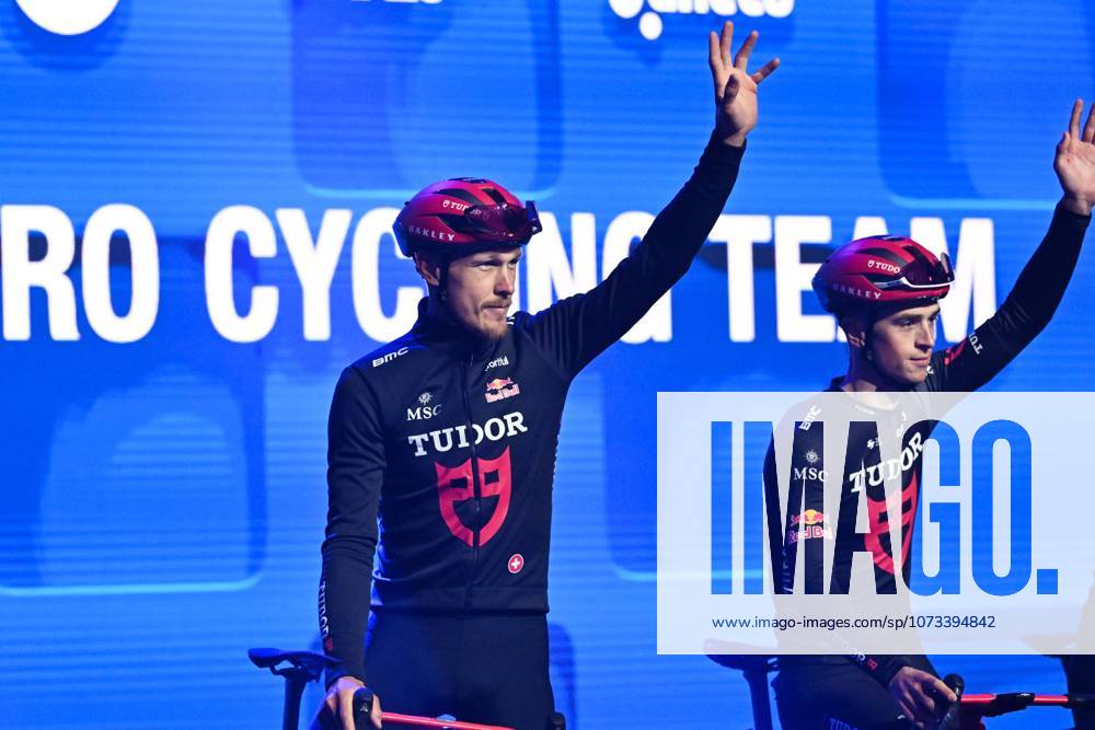 Italy s Matteo Trentin of Tudor Pro Cycling Team pictured during the team presentation at the start of the 81st edition of the men s one-day cycling race Omloop Het Nieuwsblad (UCI World Tour), the opening race of the Flemish one-day classics season, 207,6 km from Gent to Ninove, Saturday 28 February 2026. MAARTENxSTRAETEMANS x165909517x