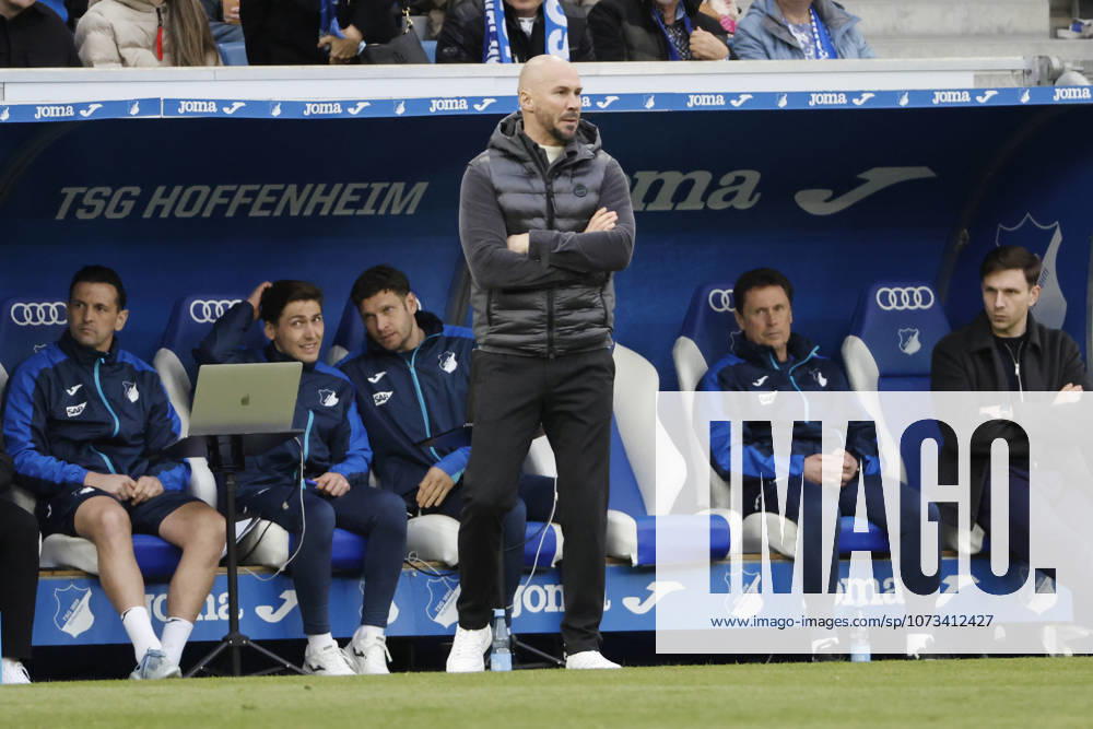 Christian Ilzer (TSG Hoffenheim, Trainer) , Deutschland, Fussball, 1. Bundesliga, 24.Spieltag, 2025 2026, TSG Hoffenheim vs. FC St. Pauli, 28.02.2026, Sinsheim PreZero Arena Deutschland
