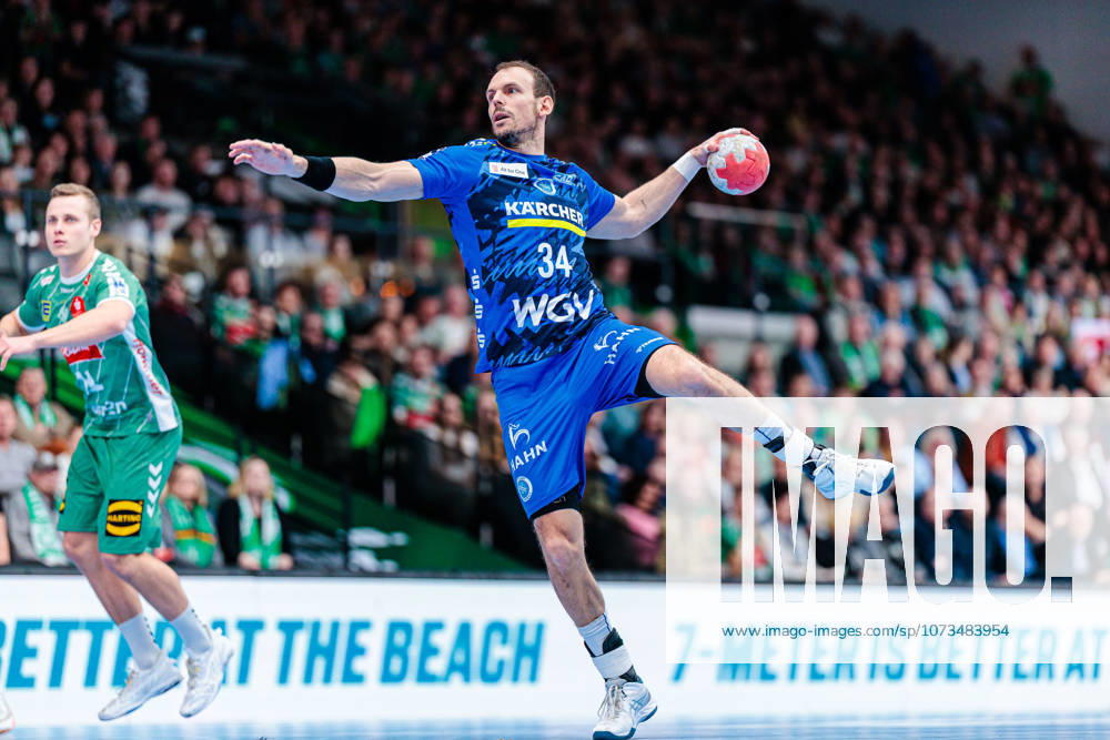 Kai Haefner (TVB Stuttgart, 34) beim Siebenmeter 7 Meter Wurf GER, GWD Minden vs. TVB Stuttgart, Handball, 1. Bundesliga, 23. Spieltag, Spielzeit 2025 2026, 01.03.2026 GER, GWD Minden vs. TVB Stuttgart, Handball, 1. Bundesliga, 23. Spieltag, Spielzeit 2025 2026, 01.03.2026 Minden