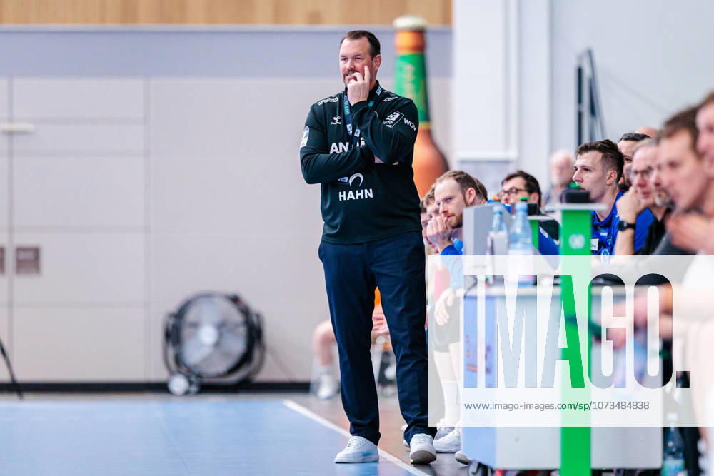 Misha Kaufmann (TVB Stuttgart, Trainer) GER, GWD Minden vs. TVB Stuttgart, Handball, 1. Bundesliga, 23. Spieltag, Spielzeit 2025 2026, 01.03.2026 GER, GWD Minden vs. TVB Stuttgart, Handball, 1. Bundesliga, 23. Spieltag, Spielzeit 2025 2026, 01.03.2026 Minden