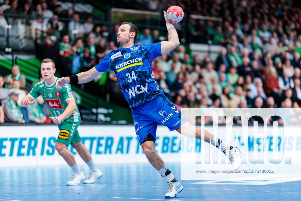 Kai Haefner (TVB Stuttgart, 34) beim Siebenmeter 7 Meter Wurf GER, GWD Minden vs. TVB Stuttgart, Handball, 1. Bundesliga, 23. Spieltag, Spielzeit 2025 2026, 01.03.2026 GER, GWD Minden vs. TVB Stuttgart, Handball, 1. Bundesliga, 23. Spieltag, Spielzeit 2025 2026, 01.03.2026 Minden