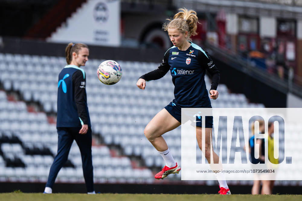 Justine Kielland of the Norwegian womens national football team during a training session on March 2, 2026 in Vienna. Photo: Marius Simensen BILDBYRAN Cop 238 bbeng dam fifa women s world cup qualifier football fotball fotboll norge norway practice soccer training trening träning