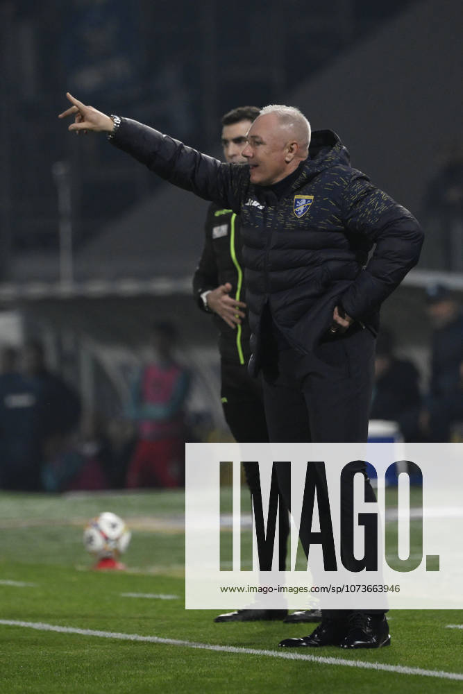 Frosinone s head coach Massimiliano Alvini during the Serie BKT soccer match between Frosinone and Pescara at the Frosinones Benito Stirpe stadium, Italy - Wednesday, March 04, 2026 - Soccer ( Photo by Fabrizio Corradetti LaPresse )