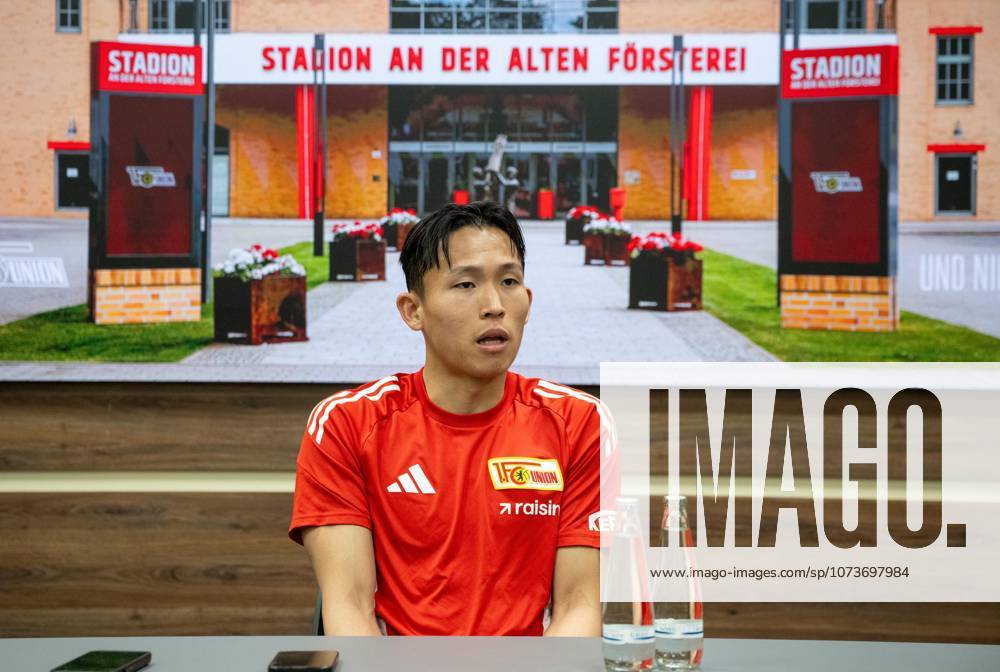Fußball, Herren, Saison 2025 2026, 1. Bundesliga, 1. FC Union Berlin, Medienrunde mit Woo-Yeong Jeong (Wooyeong, 1. FC Union Berlin), 05.03. 2026,