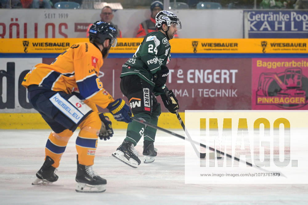 Cole Fonstad (Bietigheim Steelers, 24) am Puck Bietigheim Steelers vs. Lausitzer Fuechse, Eishockey, DEL 2, 51.Spieltag, Saison 2025 2026, 06.03.2026 Bietigheim Steelers vs. Lausitzer Fuechse, Eishockey, DEL 2, 51.Spieltag, Saison 2025 2026, 06.03.2026 Bietigheim