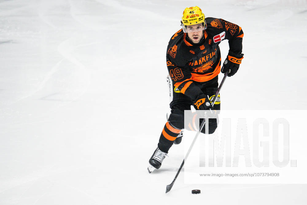Michael Joyaux (Loewen Frankfurt, 49) GER, Loewen Frankfurt vs. Iserlohn Roosters, Eishockey, Penny DEL, 49. Spieltag, Saison 2025 2026, 06.03.2026 Eibner-Pressefoto Attila Ziga GER, Loewen Frankfurt vs. Iserlohn Roosters, Eishockey, Penny DEL, 49. Spieltag, Saison 2025 2026, 06.03.2026 Frankfurt